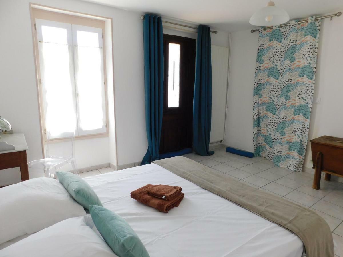 La Ferme De Chaleyre Bed & Breakfast Romans-sur-Isère Стая снимка